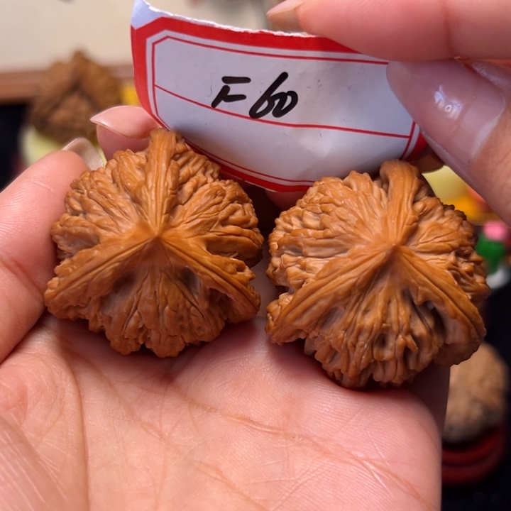 吊坠文玩核桃38肉球虎头奔60