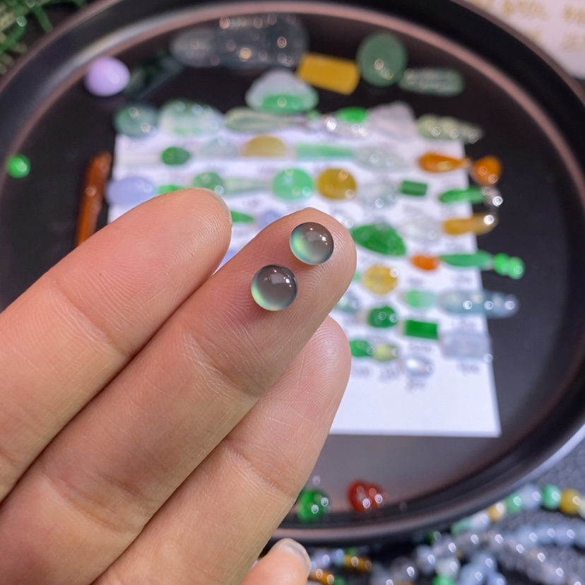 【闪购商品】翡翠挂件未镶嵌蛋