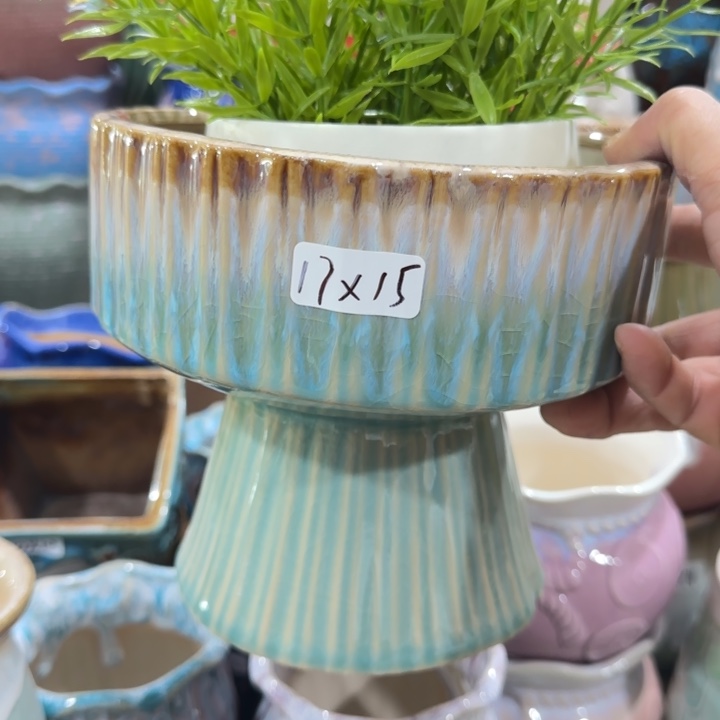 凑9块包邮，有孔，花盆