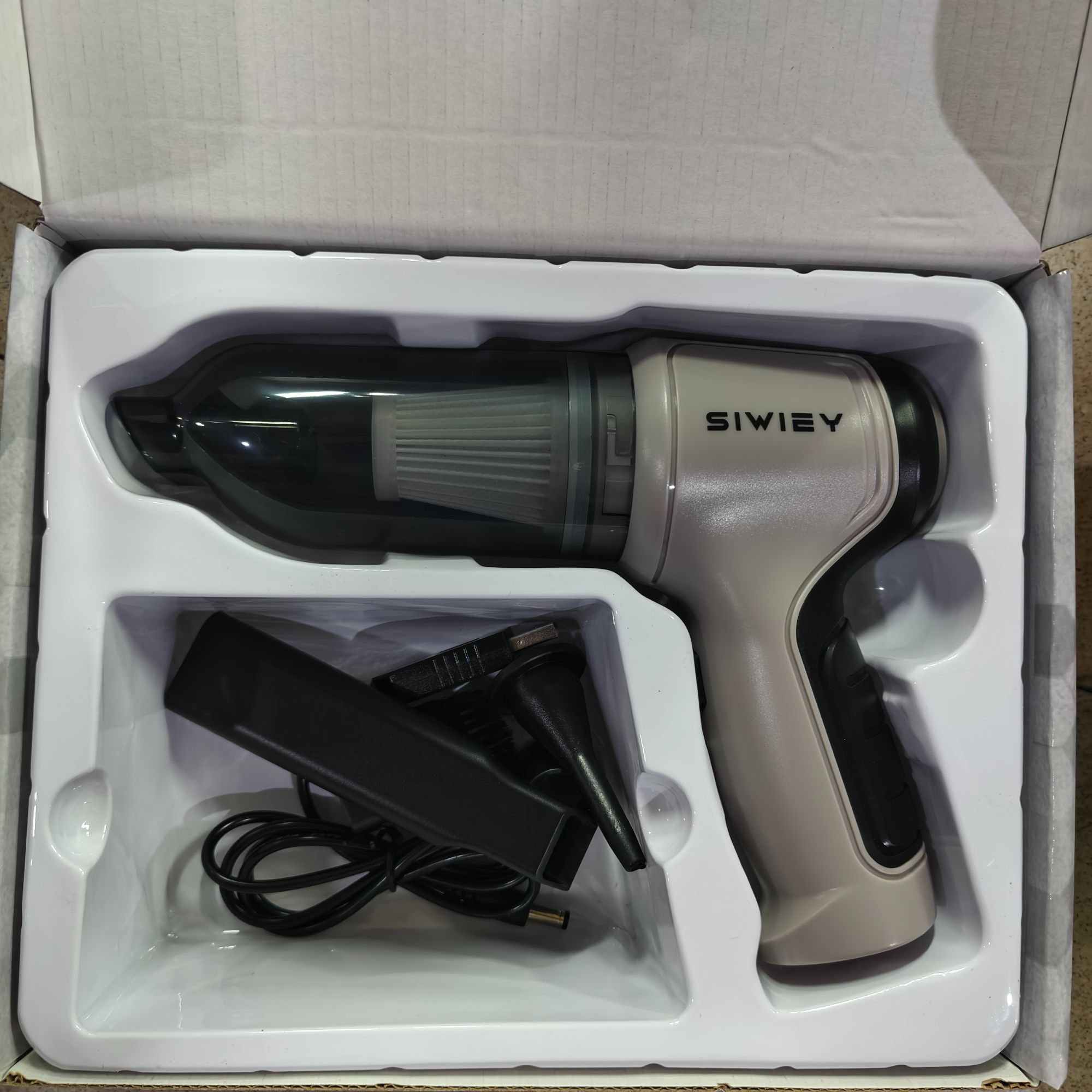 外贸品质 手持车载吸尘器（灰盒）