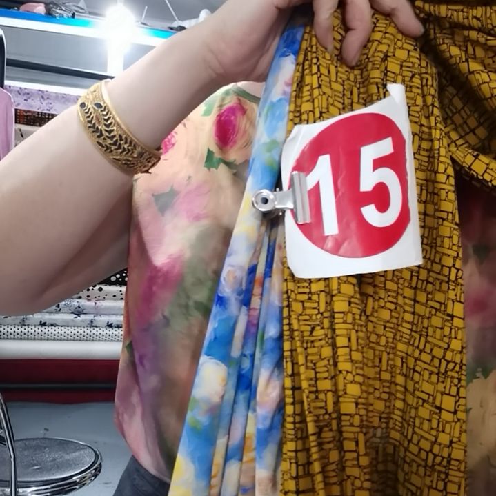 醋酸棉布料15号和101号各。1.5