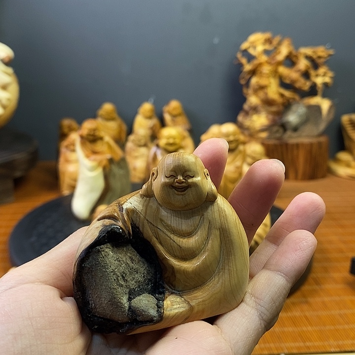 Y***玥柏木崖柏弥勒手把