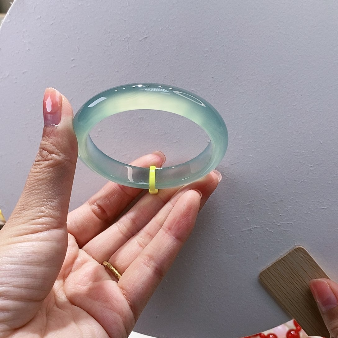 手镯玛瑙/玉髓未镶嵌50.5