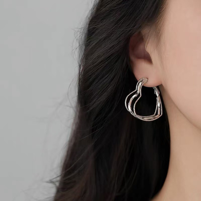 铜合金耳饰 日韩女耳环耳饰韩版素款耳扣轻奢设计感ins欧美