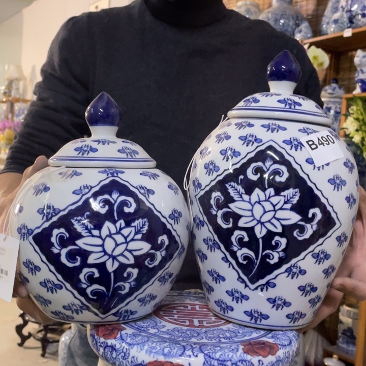 摆件两个，490，陶瓷0000000000000