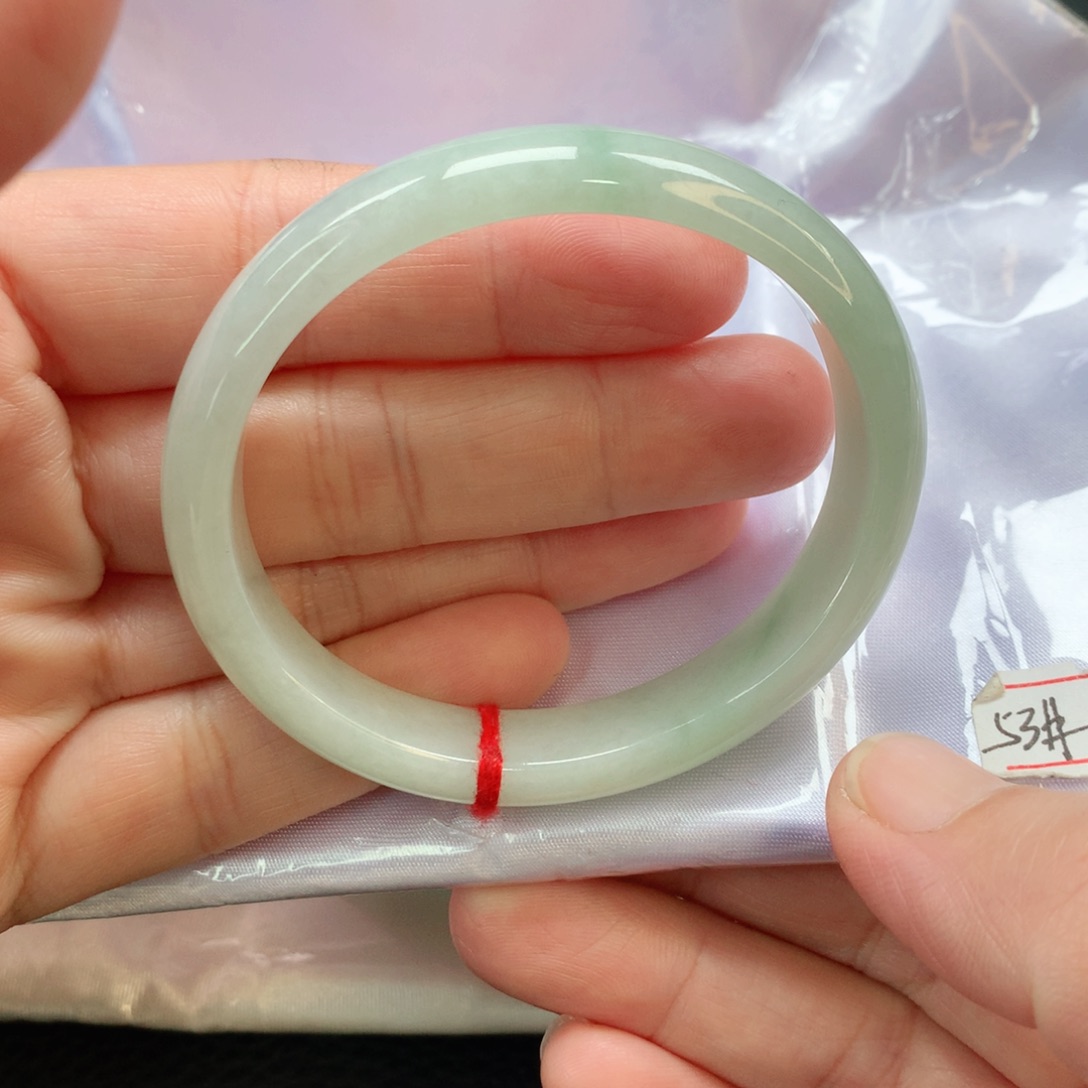 翡翠手镯未镶嵌53贵妃