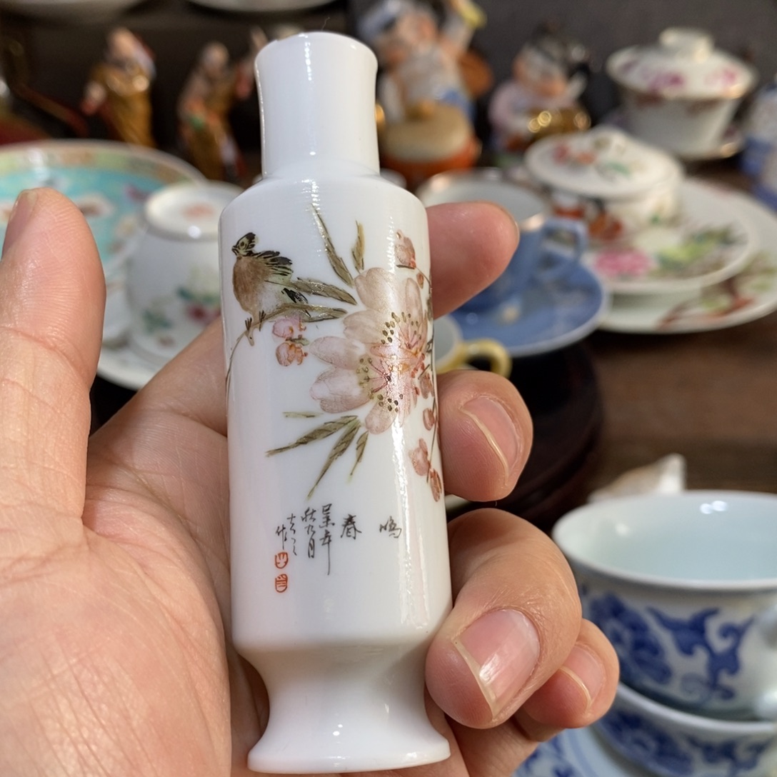 瓷片太*岛手绘花鸟花瓶一只