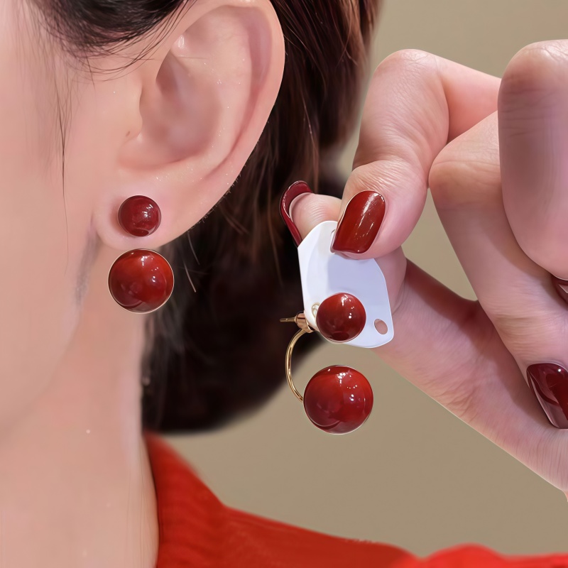 铜合金仿珍珠耳饰 红色耳钉轻奢百搭时尚2025新款爆款冬季耳饰