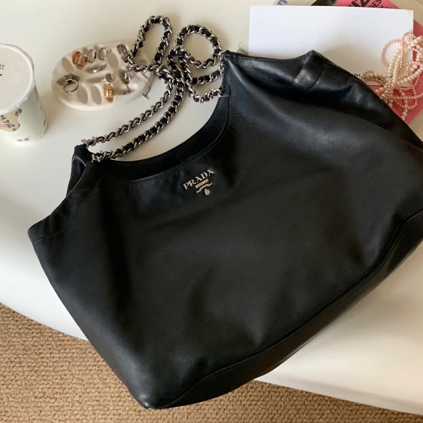 95新 Prada/普拉达 黑银垃圾袋单肩包网红爆款