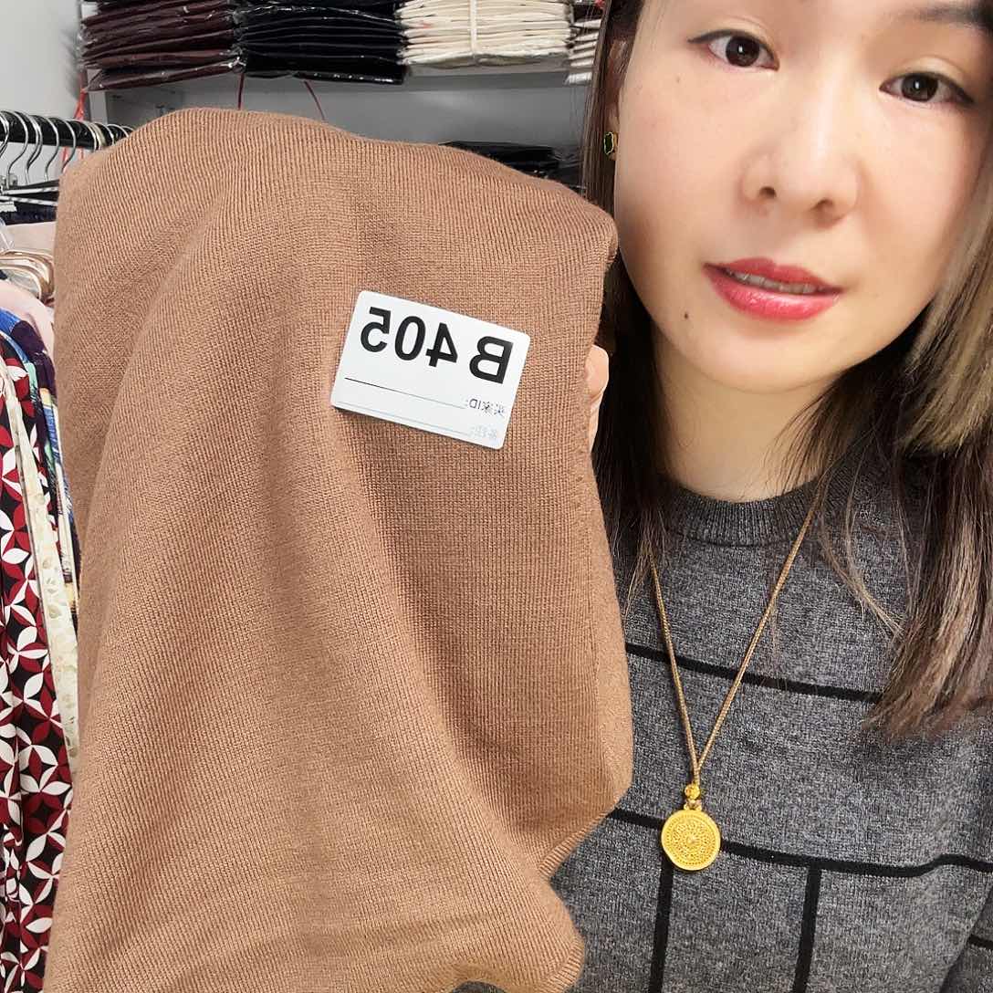 梁***景405 男士羊毛衫特价