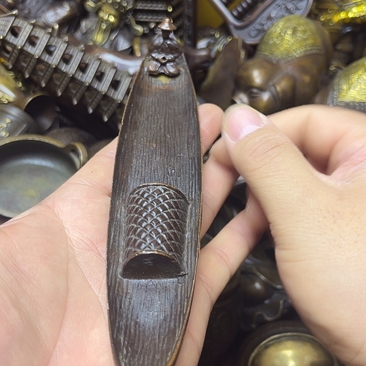 诚信经营精美铜器