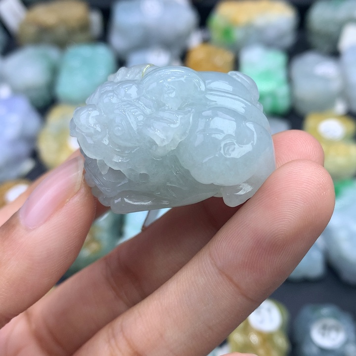 翡翠颈饰未镶嵌天然缅甸翡翠