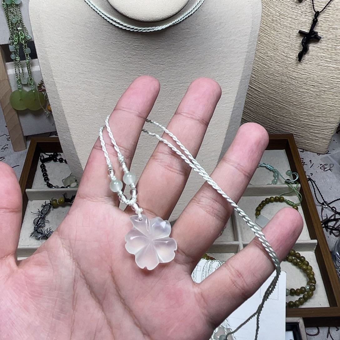 蛇纹石玉合金颈饰