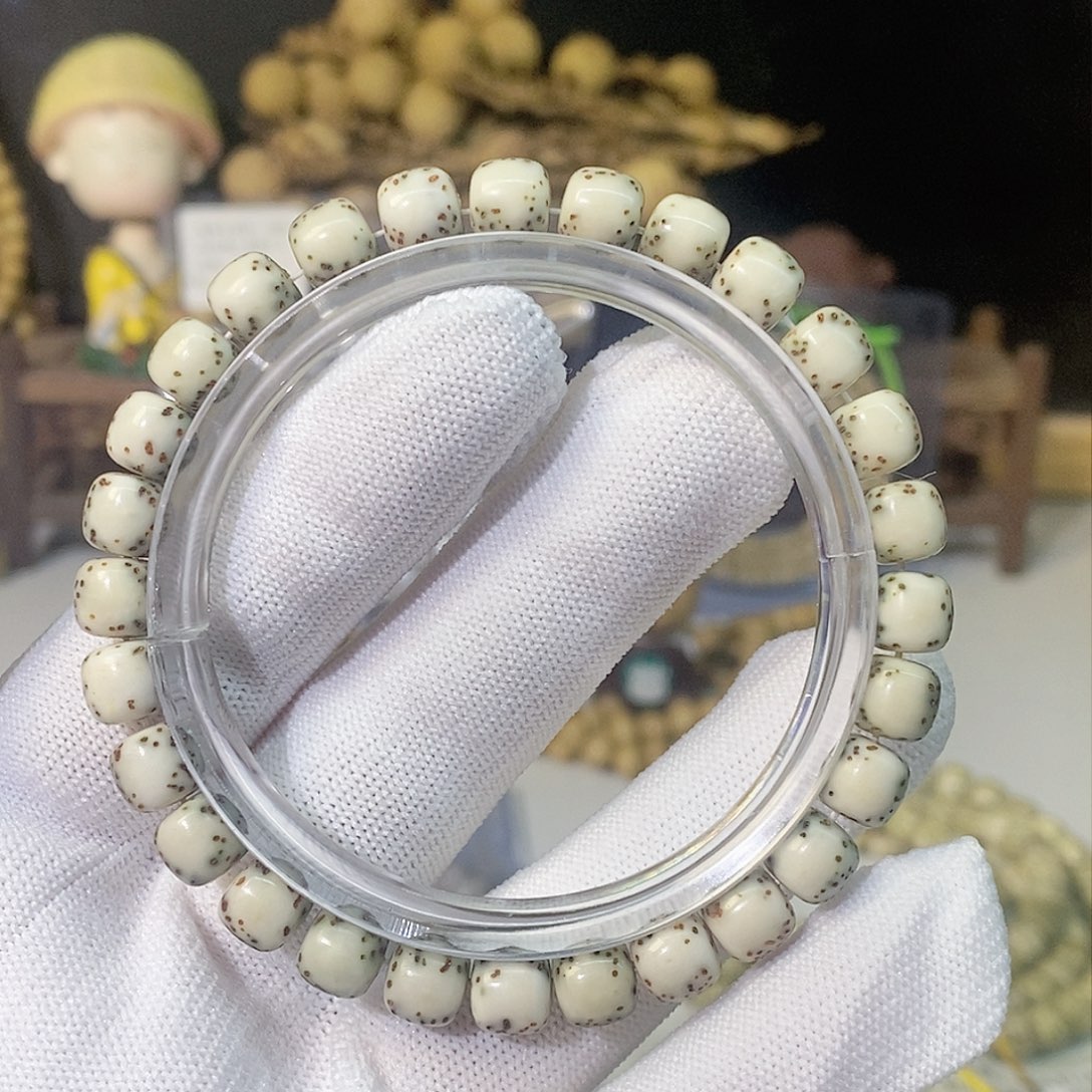 星月菩提吊坠原生态