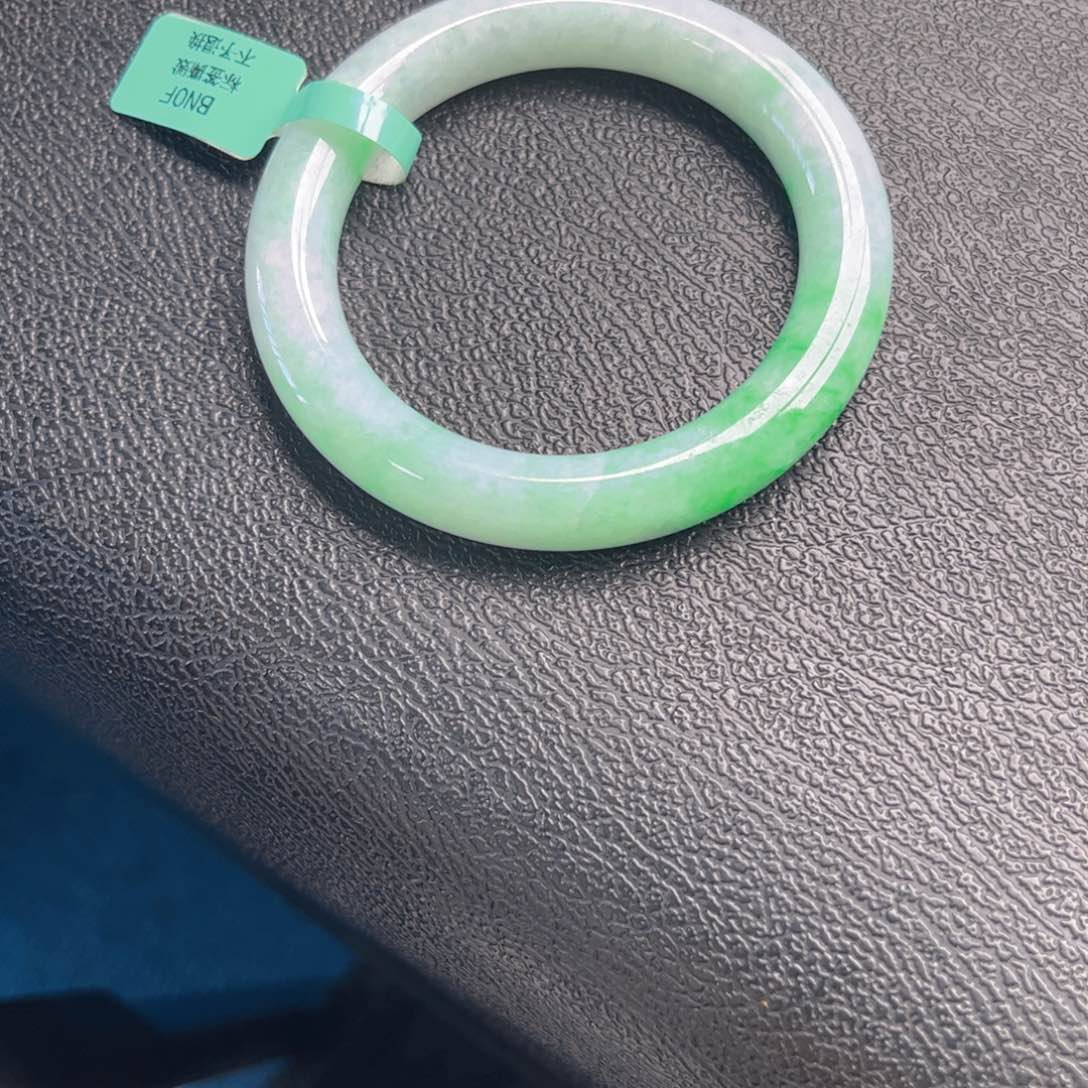 未镶嵌手镯翡翠5657。41