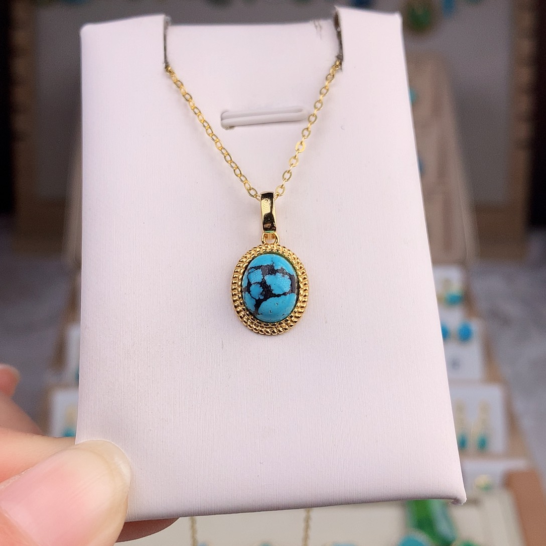 绿松石颈饰未镶嵌