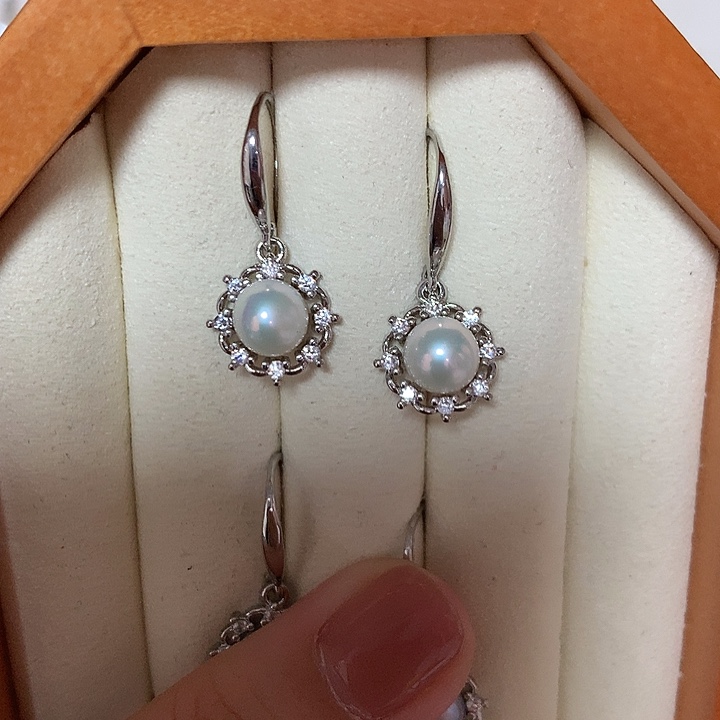 合金淡水珍珠耳饰