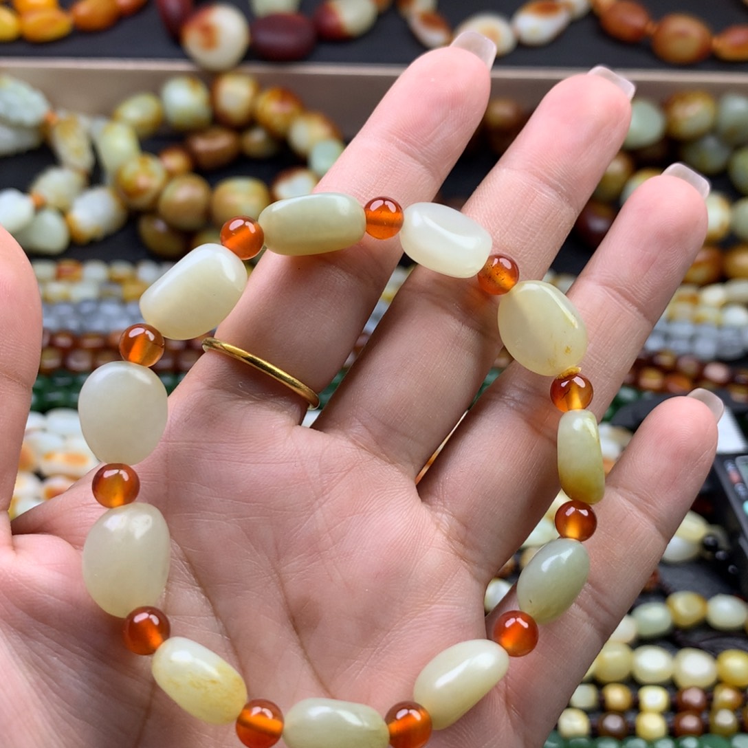 手链未镶嵌和田玉