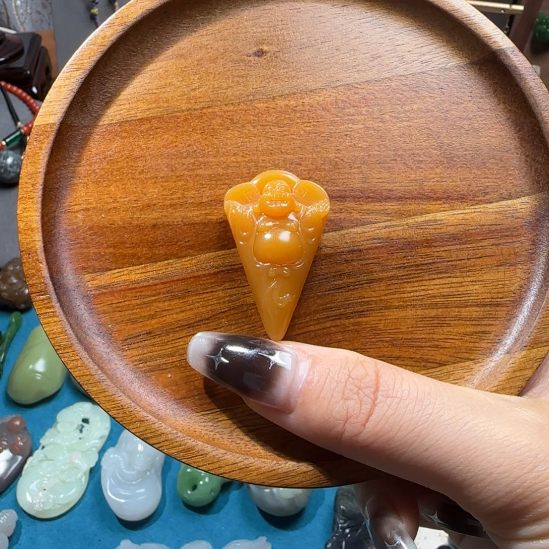 沐***言玛瑙/玉髓颈饰未镶嵌