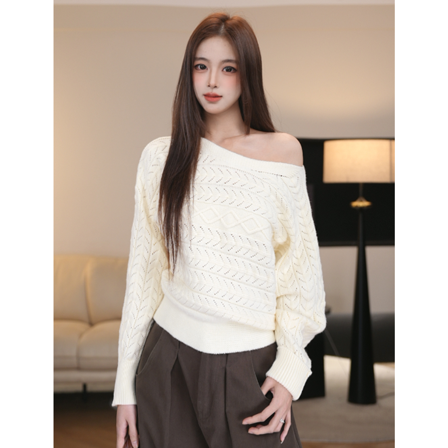 尔给秋冬法式斜肩麻花长袖针织衫毛衣女慵懒风显瘦宽松百搭上衣