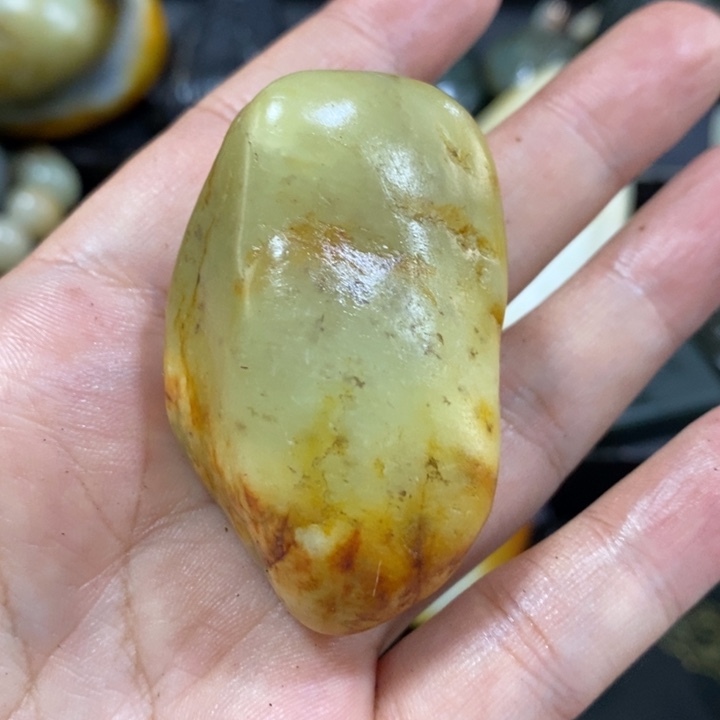 未镶嵌和田玉（糖玉）挂件