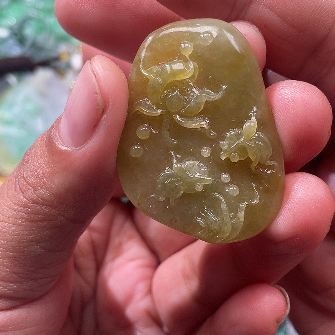 翡翠未镶嵌颈饰翡玉缘翡翠