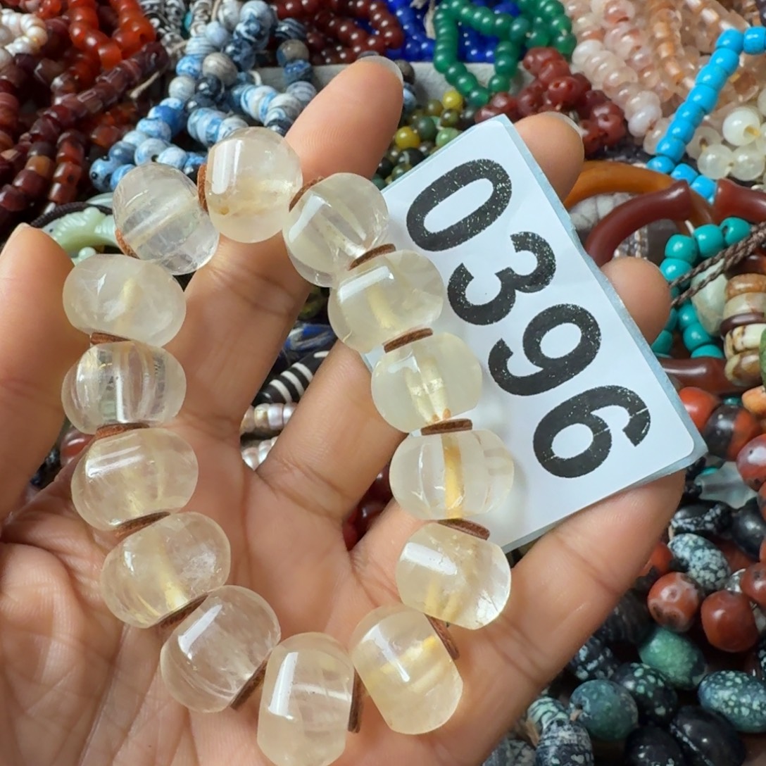 颈饰水晶未镶嵌手串