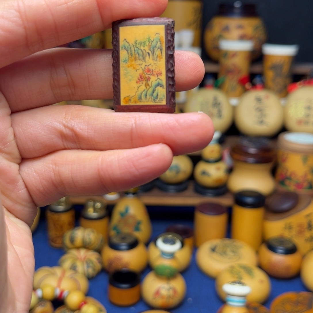 大叶紫檀（黑酸枝木类）