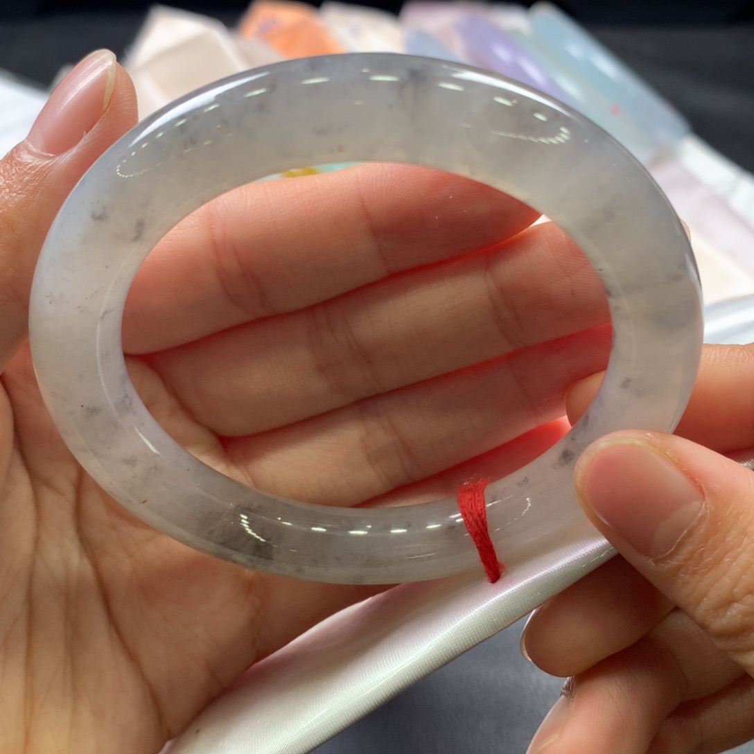 翡翠未镶嵌手镯27号特色乌鸡