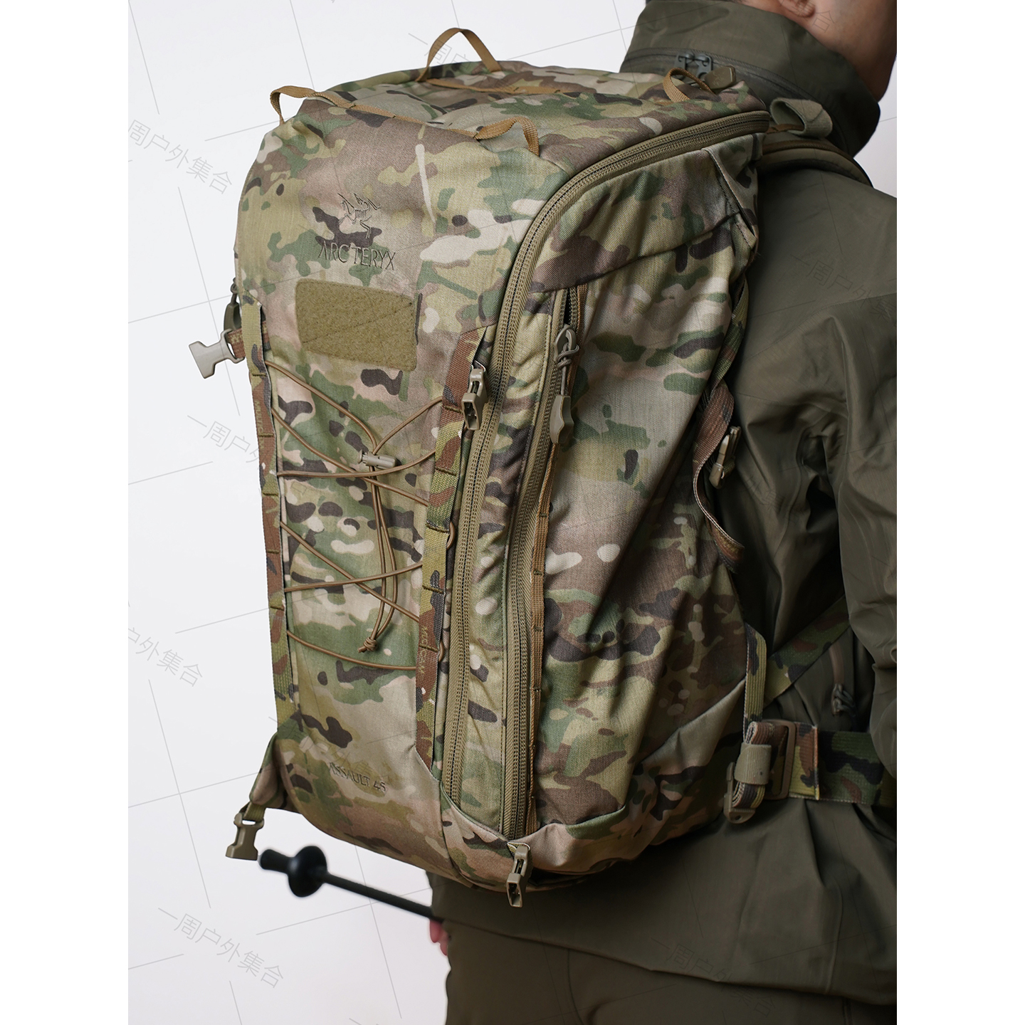 Arcteryx始祖鸟Assault突击 Pack 徽标多功能隔层户外战术双肩包