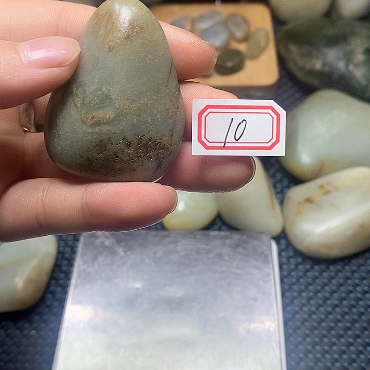 未镶嵌和田玉挂件10