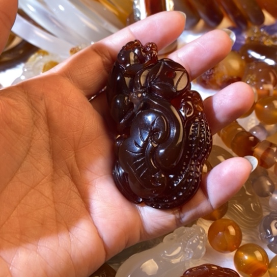 玛瑙/玉髓玛瑙手把件未镶嵌凸*