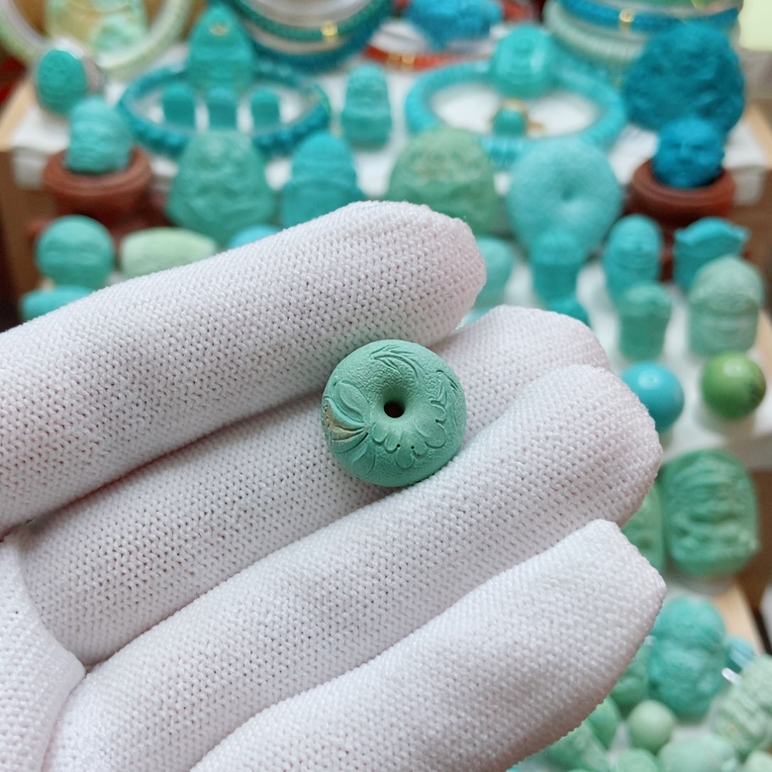 绿松石未镶嵌扣子