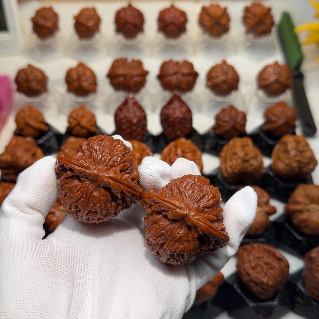 吊坠文玩核桃47球体南疆