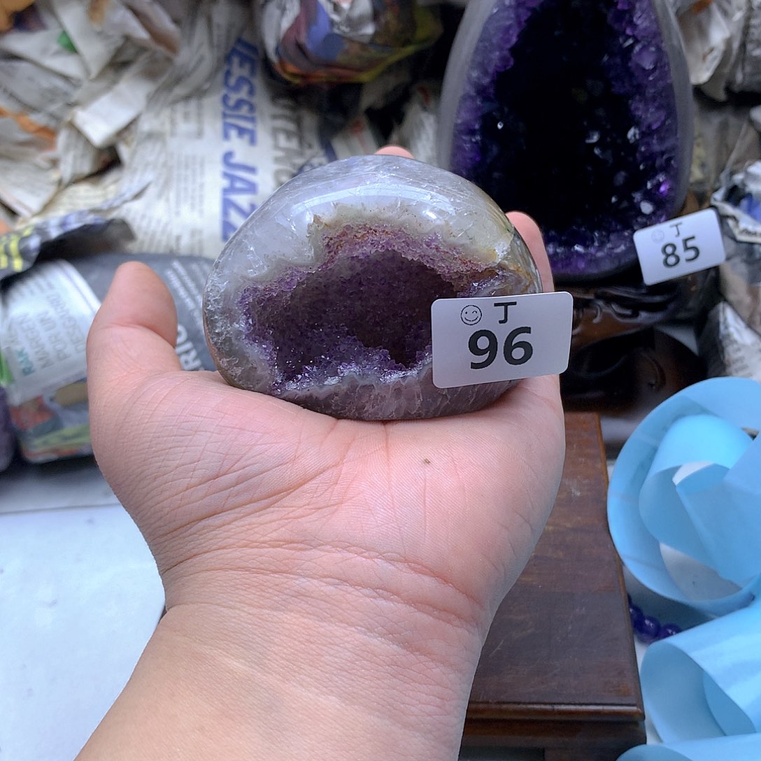 紫晶大型摆件（非配饰）未镶嵌