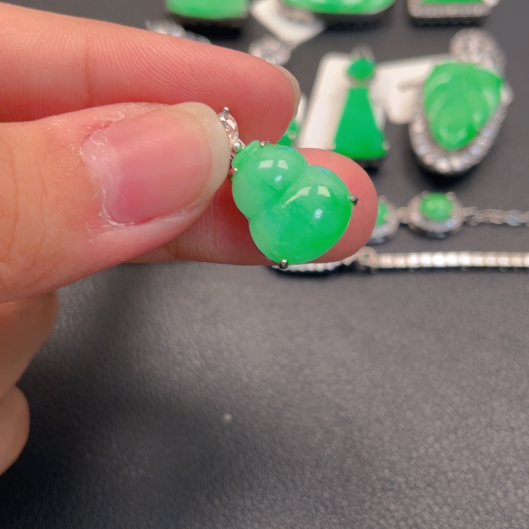 翡翠银S925镶嵌吊坠(不含链)