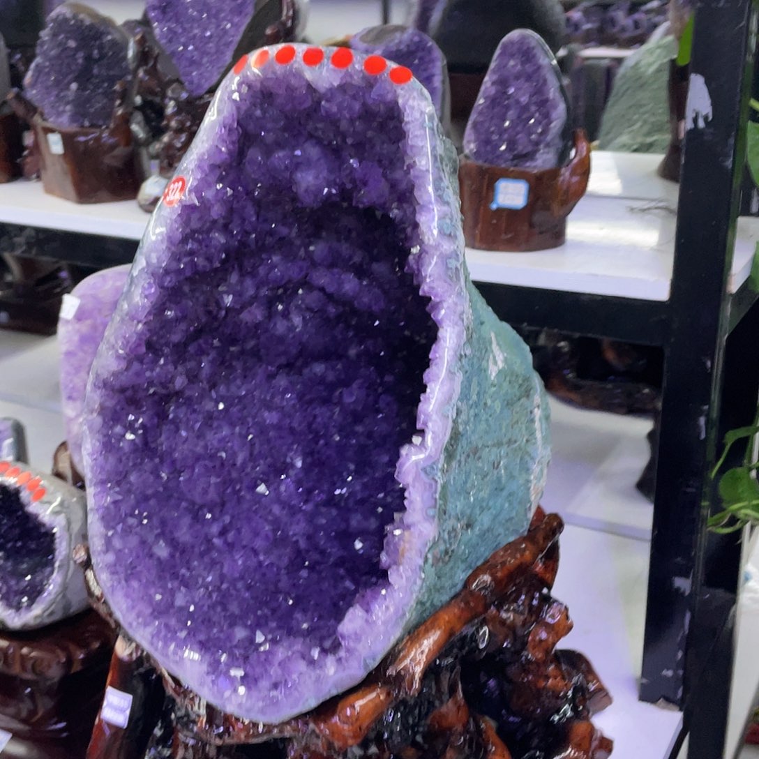 未镶嵌大型摆件（非配饰）紫晶