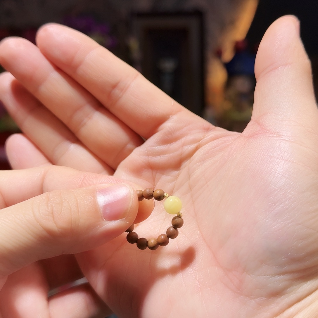 水晶戒指未镶嵌精致