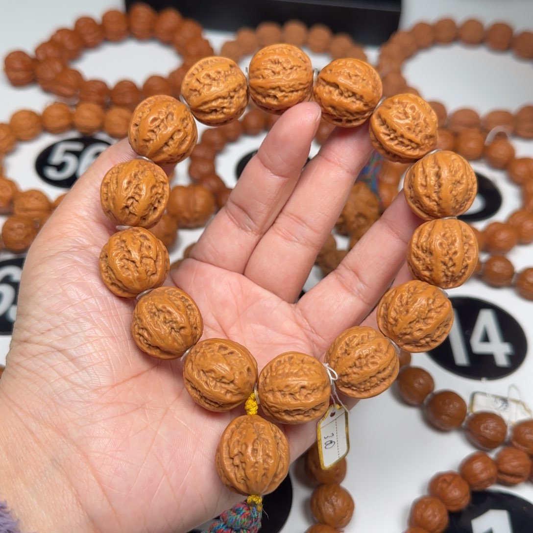 文玩核桃吊坠粗筋麻花22