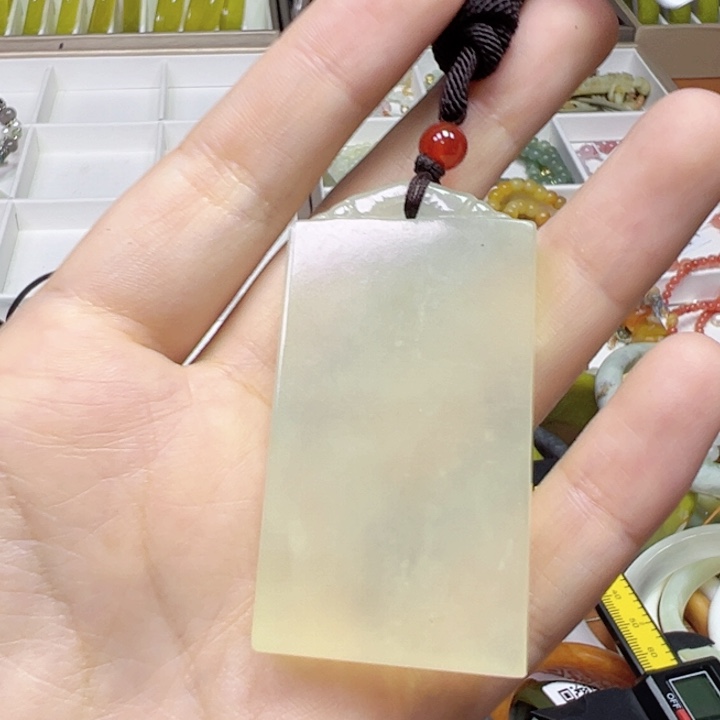 未镶嵌蛇纹石玉手链