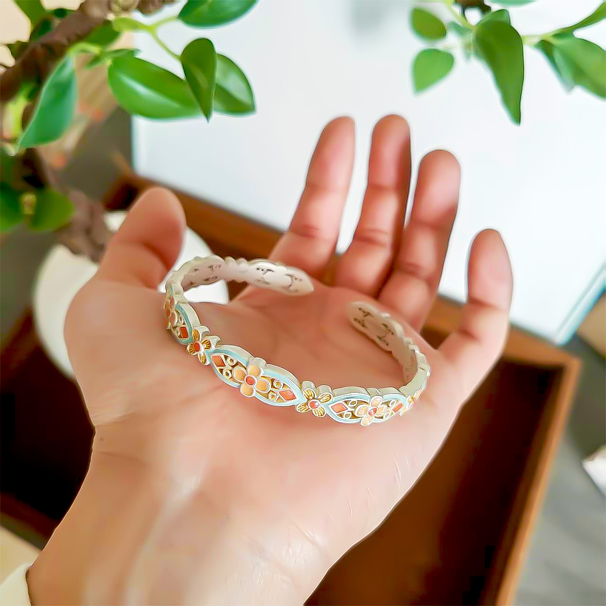 足银珐琅手镯 足银珐琅手镯 b09足银国风珐琅多巴胺手镯