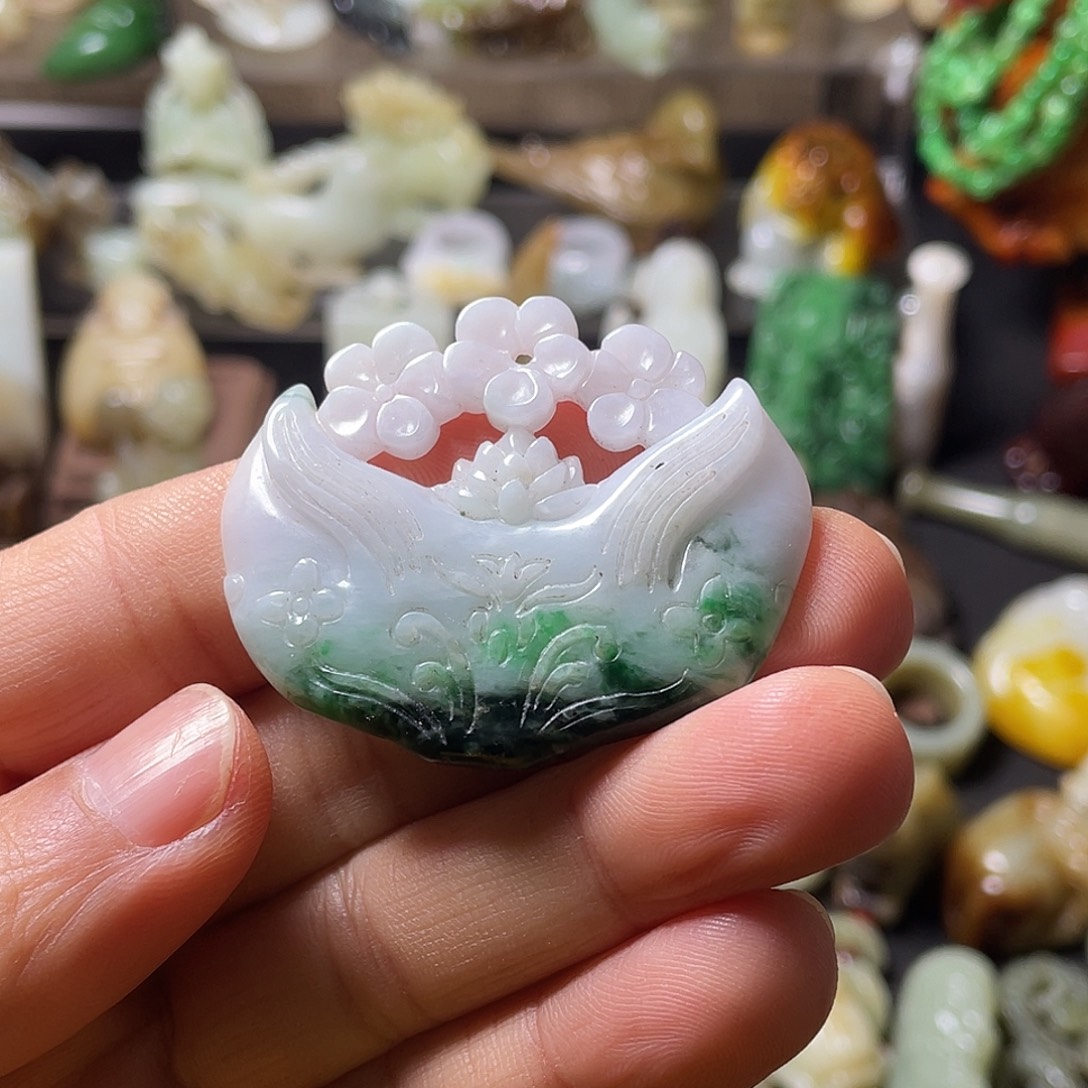 和田玉（糖玉）未镶嵌颈饰