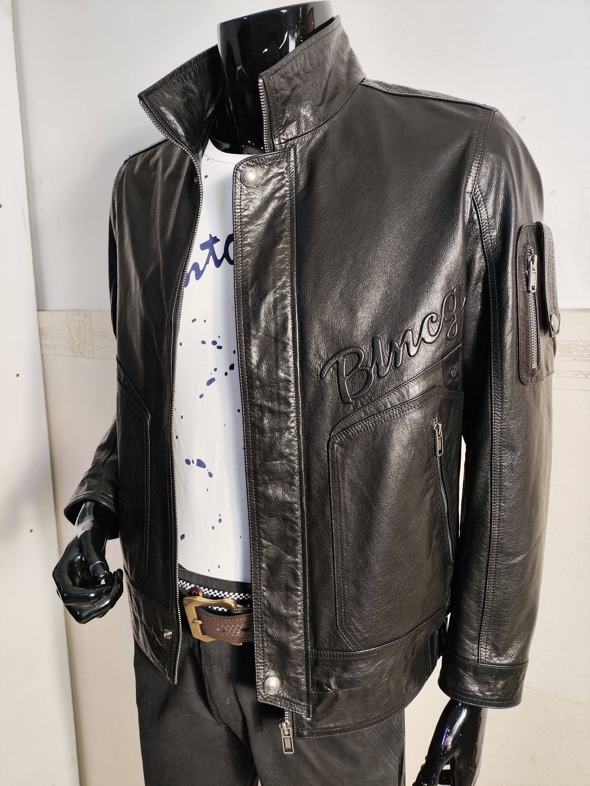 海宁头层真皮牛皮油蜡皮夹克年轻款式