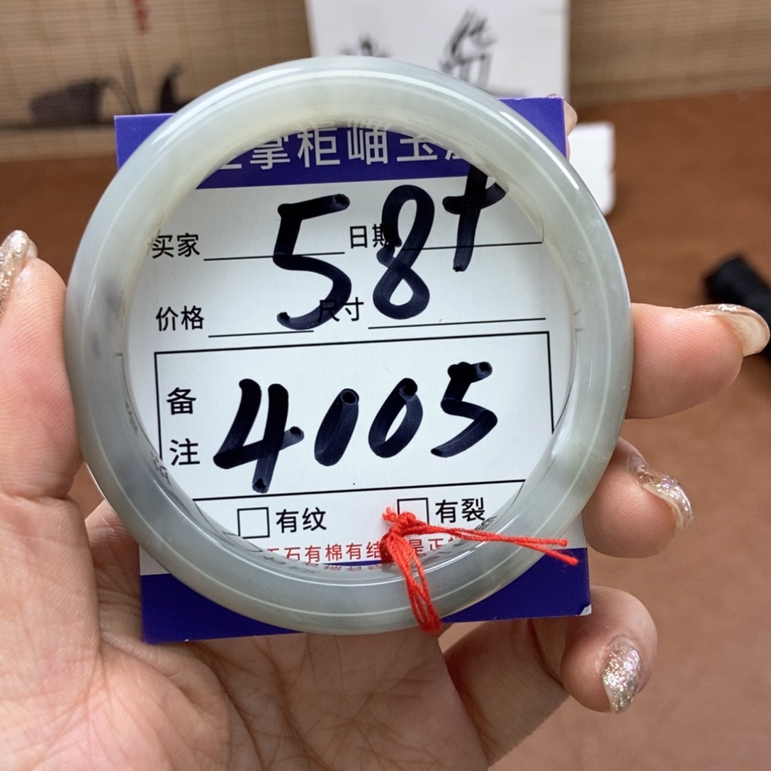 和田玉手镯手镯未镶嵌