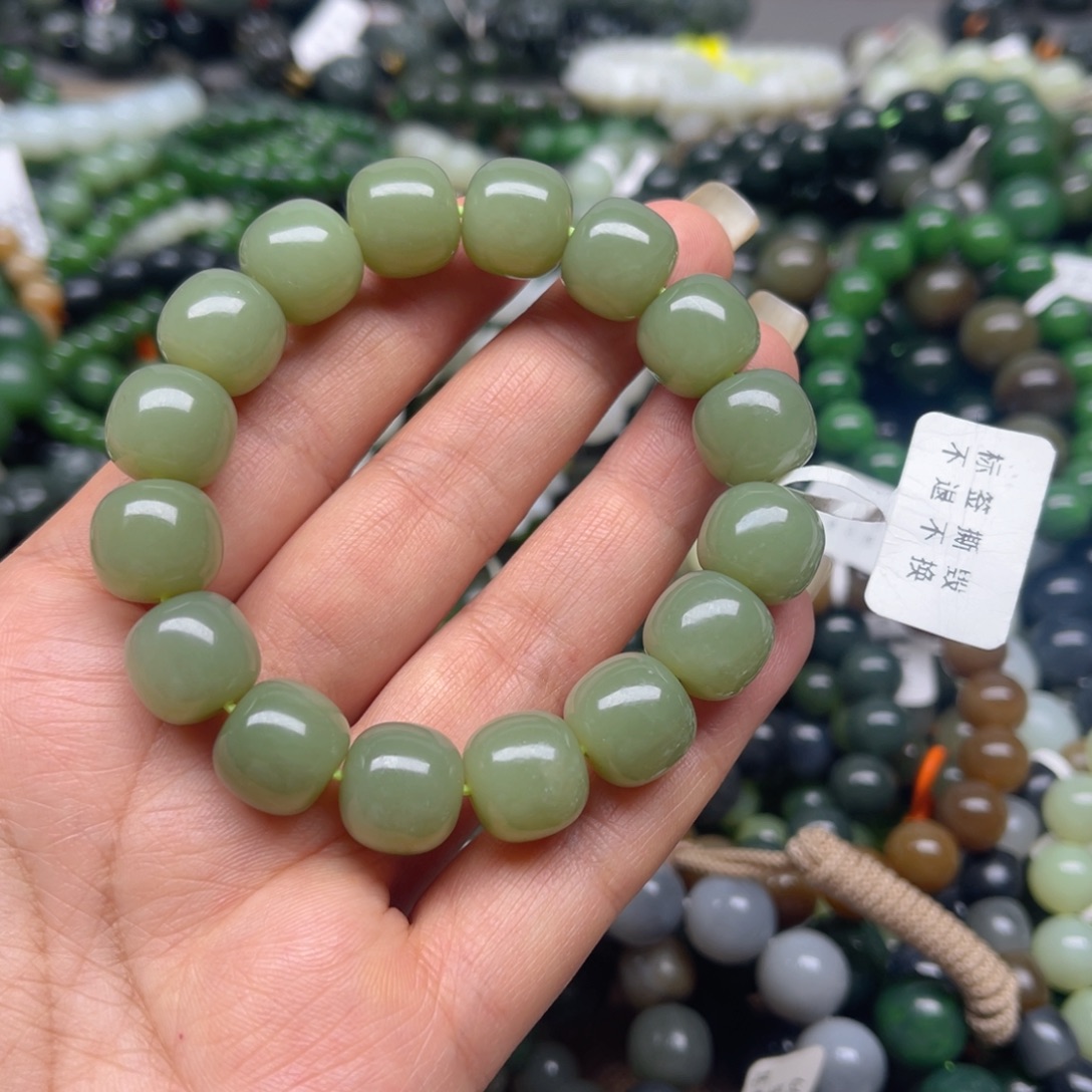 和田玉未镶嵌手链