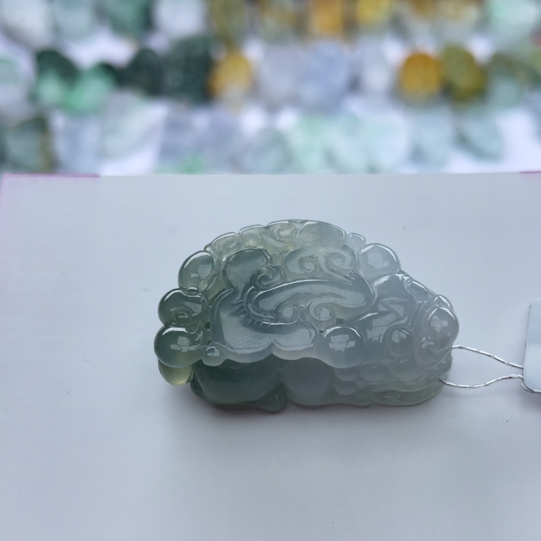 翡翠颈饰未镶嵌貔貅