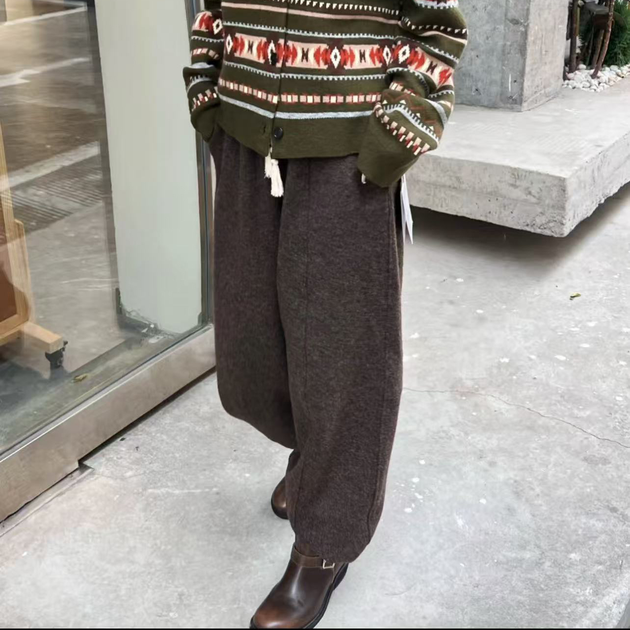 宝丫轻奢 女式T秋冬复古慵懒风立体直筒休闲裤Z341