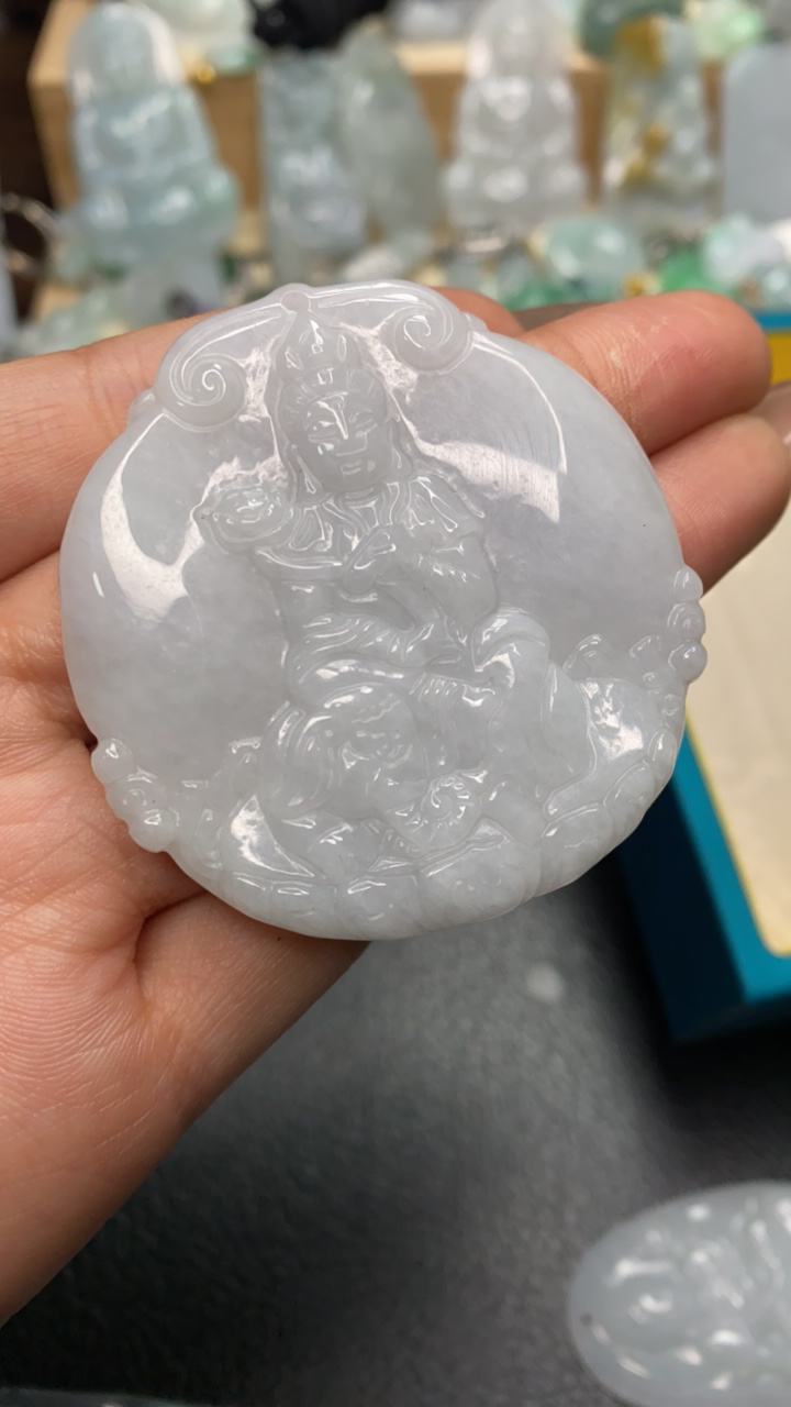 天然翡翠普贤菩萨吊坠