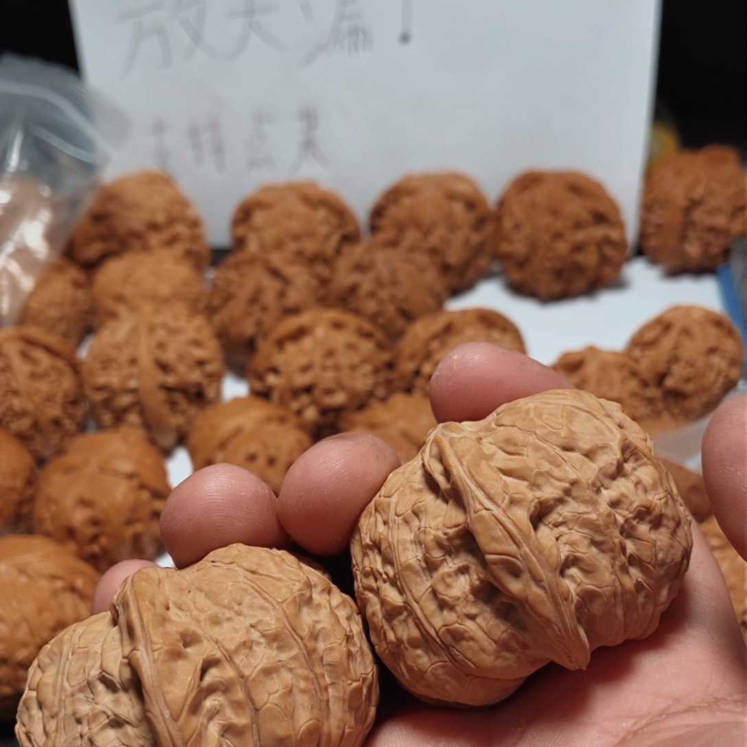 文玩核桃吊坠J****?南瓜