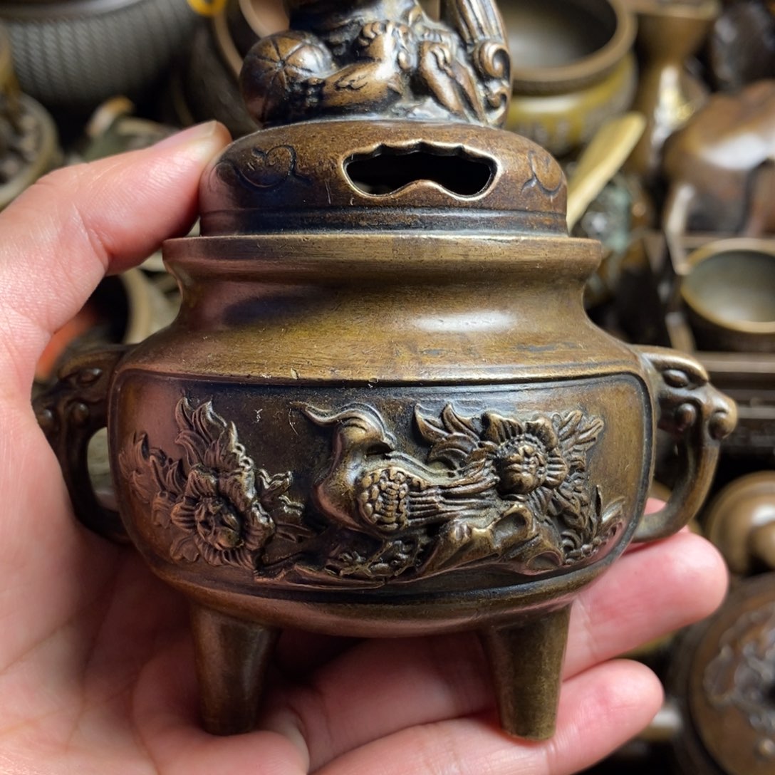 精美铜器做工精良